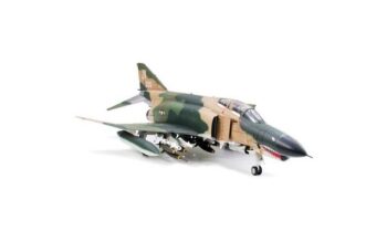 1/32 F-4E Phantom II Early Pro