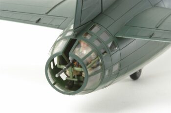 1/48 G4M1 Yamamoto w/17 Figures - Image 3